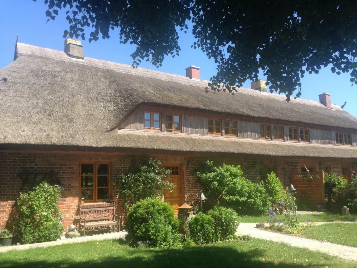 Kleine Auszeit Appartement Kluis Buitenkant foto
